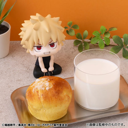 My Hero Academia Look Up PVC Statue Katsuki Bakugo: Casual Clothes 11 cm - AniMuchuu
