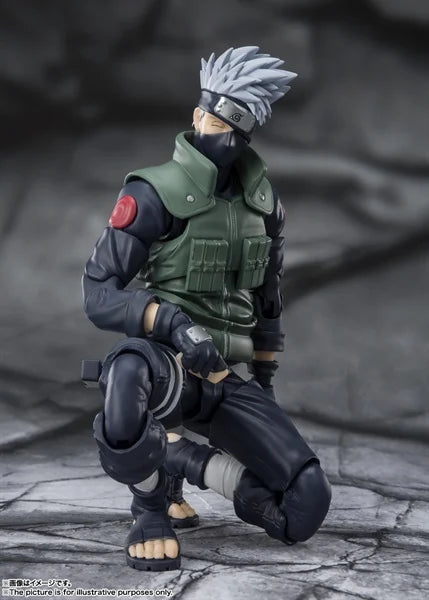Naruto Shippuden S.H.Figuarts Action Figure Kakashi Hatake 15 cm - AniMuchuu