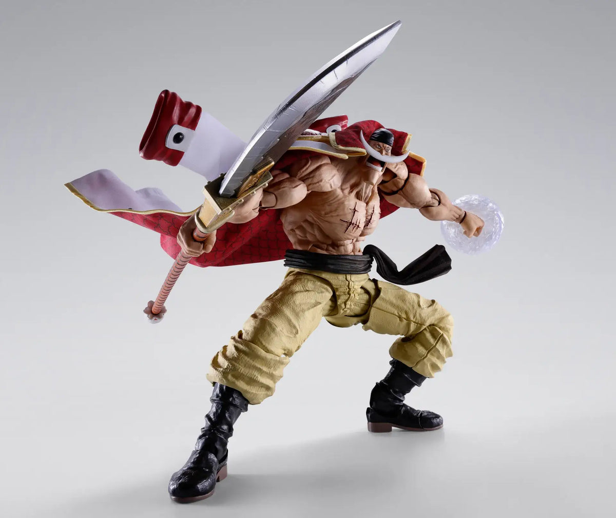 One Piece S.H. Figuarts Action Figure Edward Newgate: Marineford 24 cm - AniMuchuu