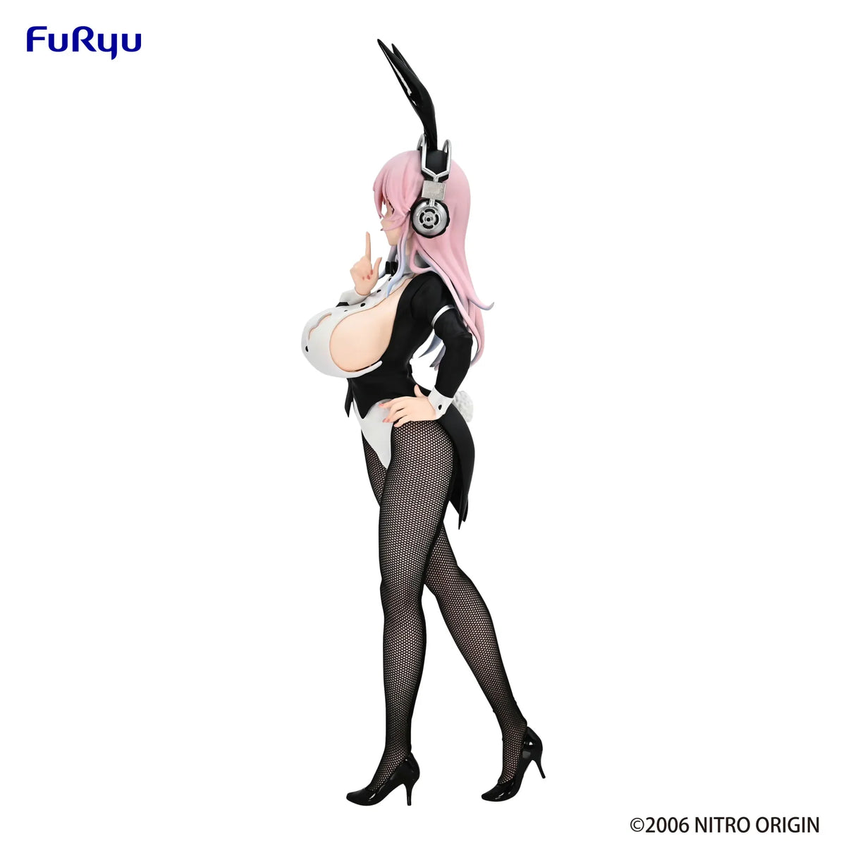 Super Sonico: Tailcoat BiCute Bunnies PVC Figure 30 cm - AniMuchuu