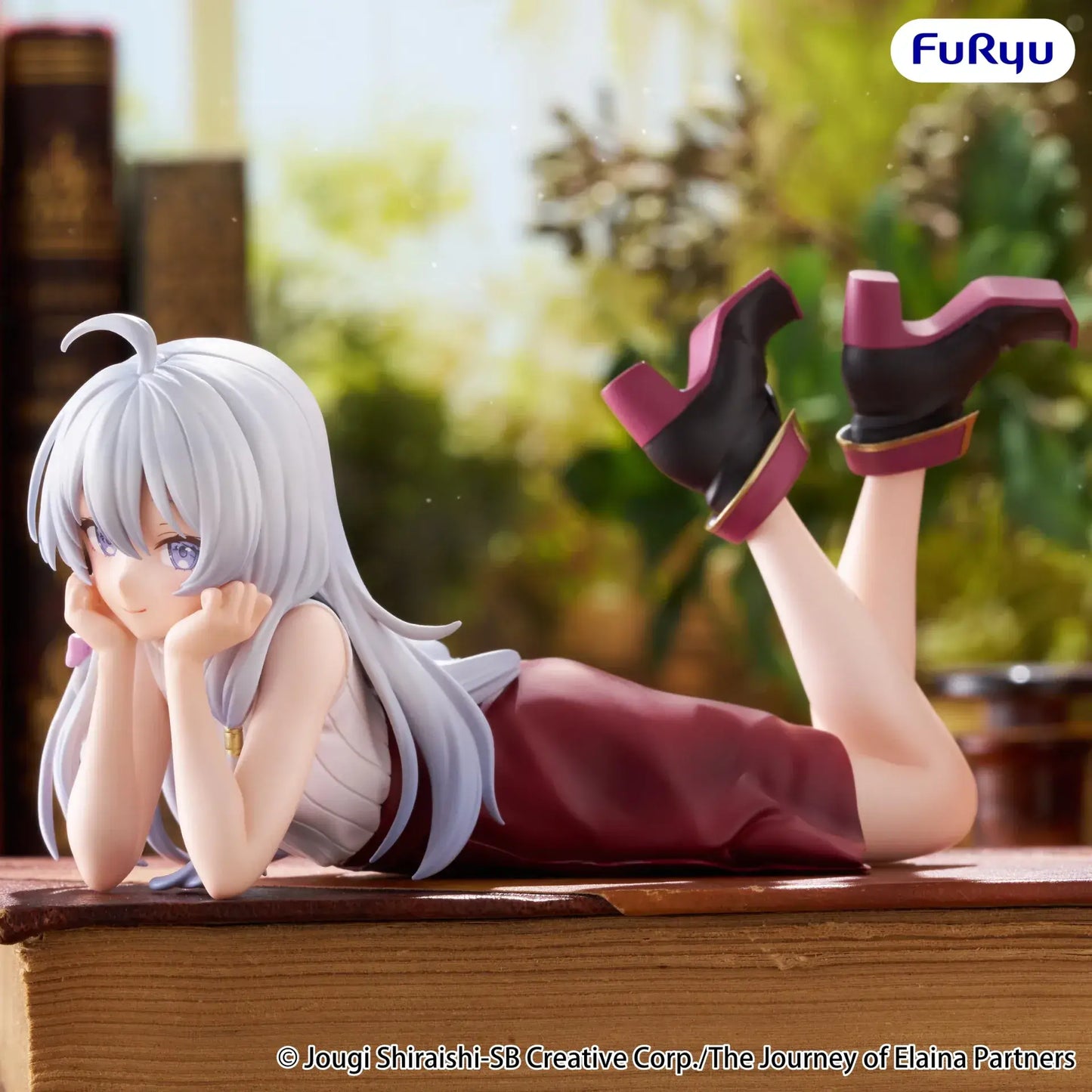 The Journey of Elaina Noodle Stopper PVC Statue Elaina: Laying Down 11 cm - AniMuchuu