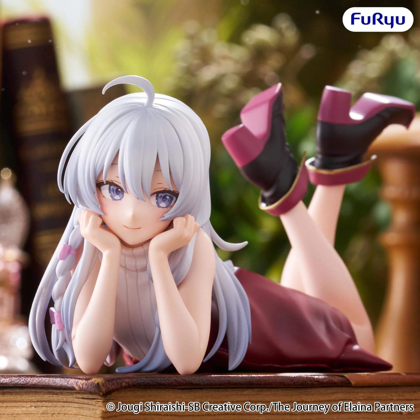 The Journey of Elaina Noodle Stopper PVC Statue Elaina: Laying Down 11 cm - AniMuchuu