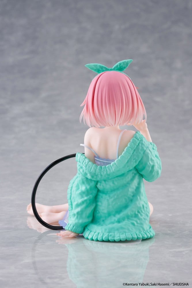 To Love-Ru Darkness Desktop Cute PVC Statue Momo Room Wear Ver. 13 cm - AniMuchuu
