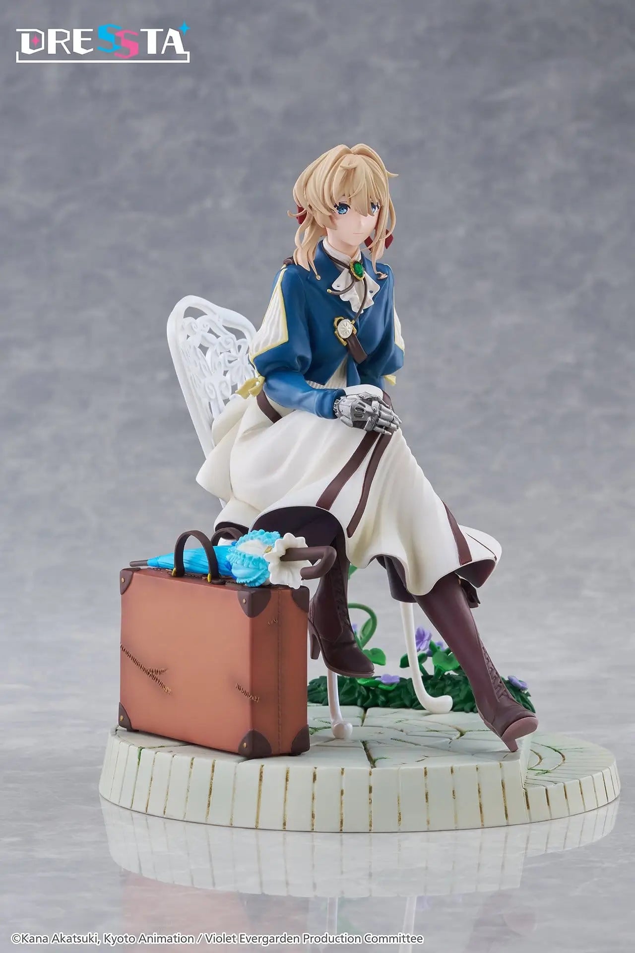 Violet Evergarden Dressta PVC Figure Violet Evergarden 17 cm - AniMuchuu