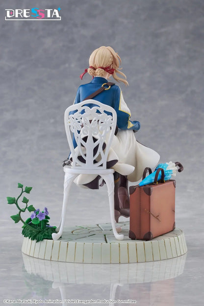 Violet Evergarden Dressta PVC Figure Violet Evergarden 17 cm - AniMuchuu