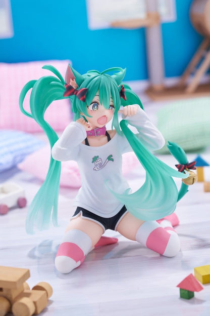 Vocaloid PVC Statue Desktop Cute Figure Hatsune Miku Cat Ear 13 cm - AniMuchuu