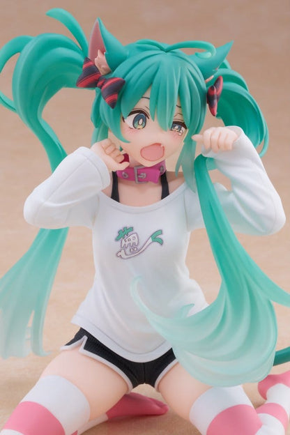 Vocaloid PVC Statue Desktop Cute Figure Hatsune Miku Cat Ear 13 cm - AniMuchuu