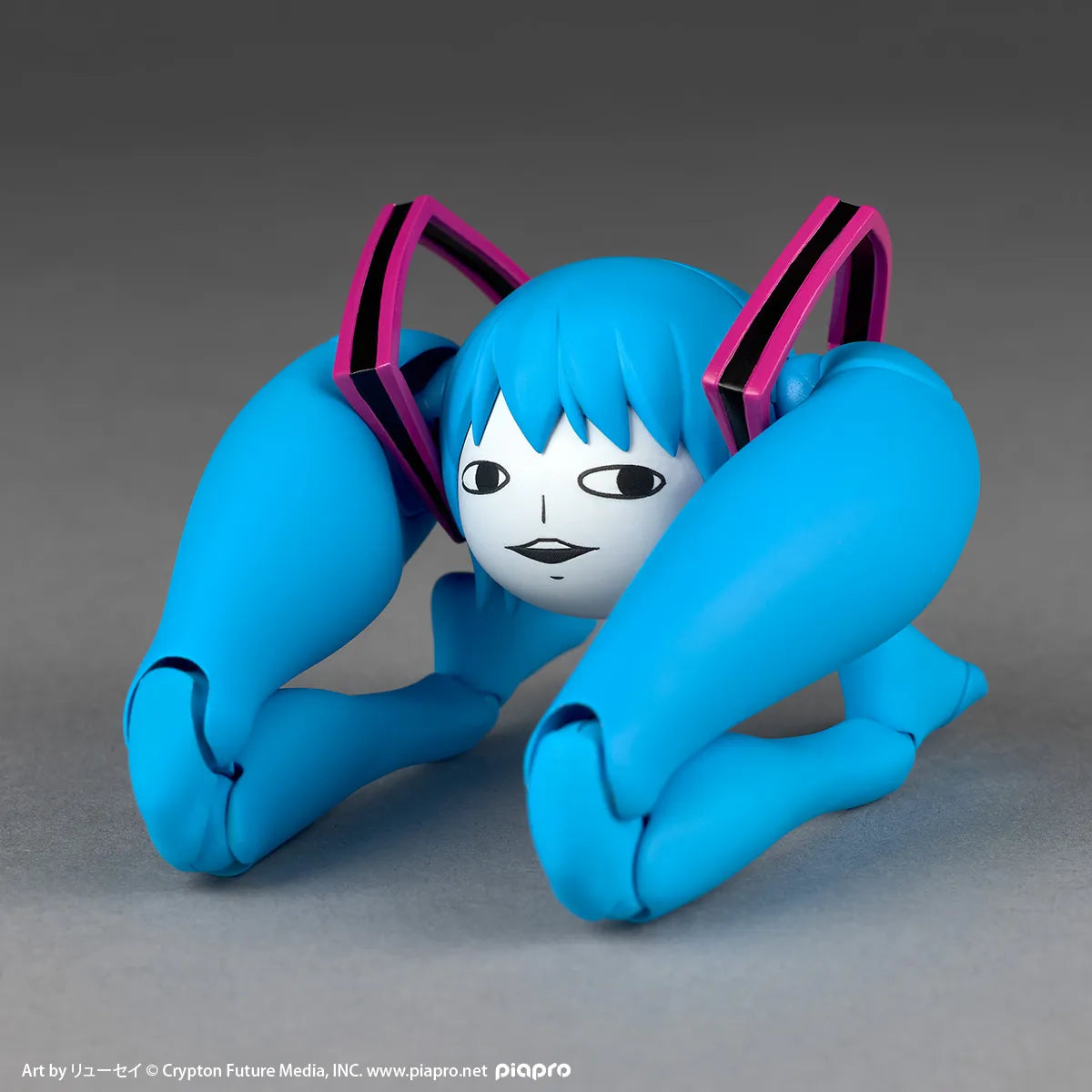 Vocaloid Revoltech PVC Action Figure Hatsune Miku: Shiteyanyo 13 cm - AniMuchuu