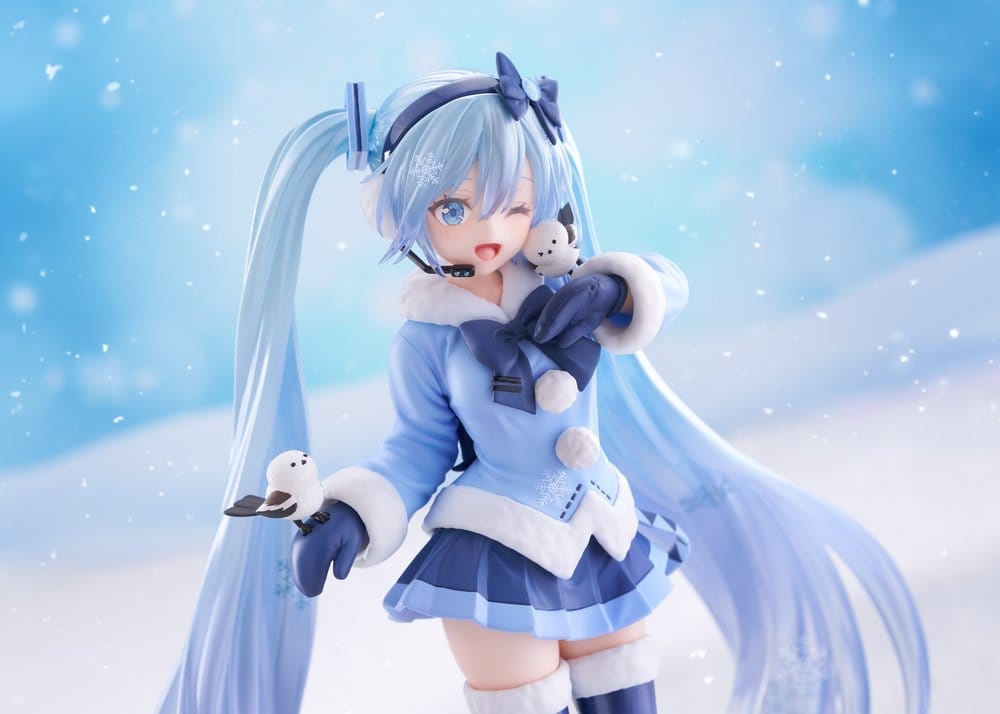 Hatsune Miku AMP+ PVC Figure Snow Miku: All Stars 2012 Ver. 25 cm - AniMuchuu