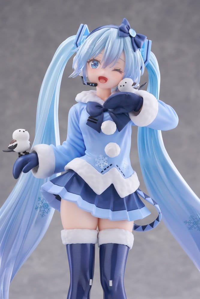 Hatsune Miku AMP+ PVC Figure Snow Miku: All Stars 2012 Ver. 25 cm - AniMuchuu