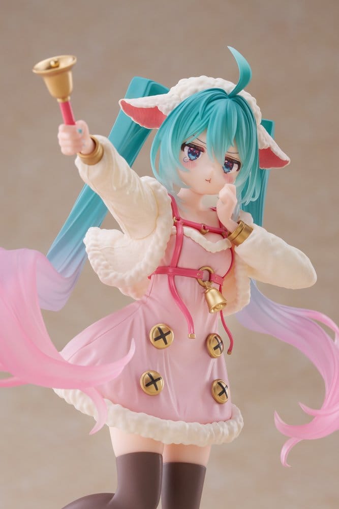 Hatsune Miku Wonderland PVC Figure Seven Little Goats 18 cm - AniMuchuu