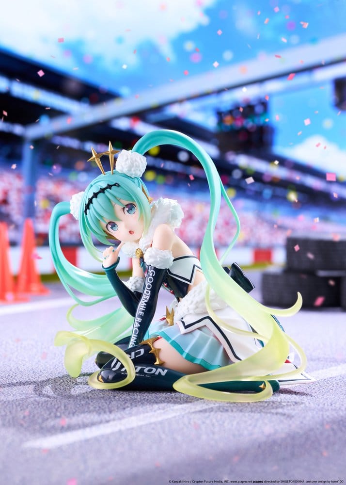 Hatsune Miku Taito Kuji PVC Figure Racing Miku 2018 Ver. Round 8 13 cm - AniMuchuu