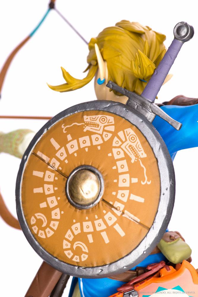 The Legend of Zelda Breath of the Wild PVC Statue Link 25 cm - AniMuchuu